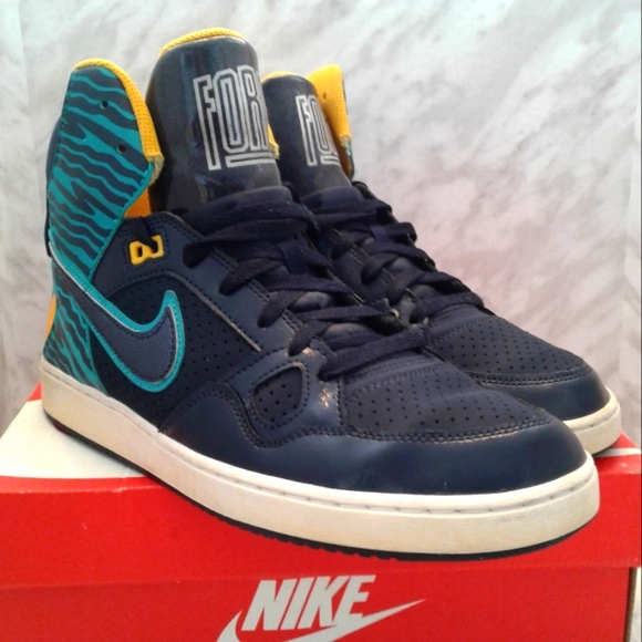 Nike Son of Force 10.5 Michigan 1 air basketball - Picture 2 of 6
